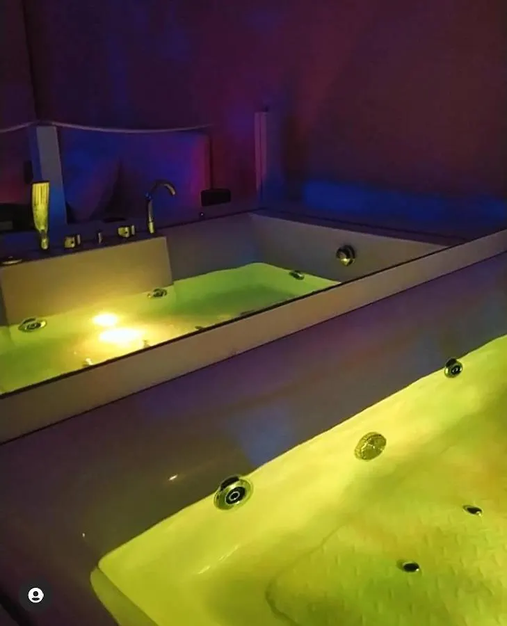Cerami Luxury Suite 0*, Catania Italy